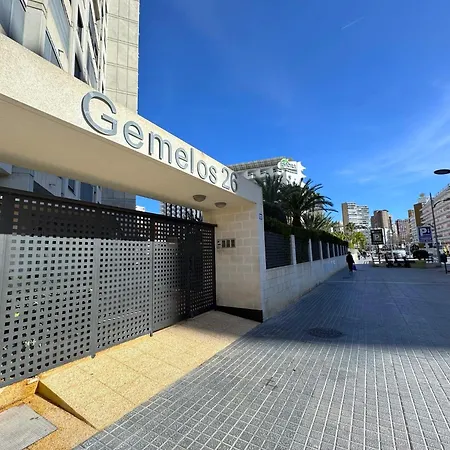 Gemelos 26-2-25 Appartamento *